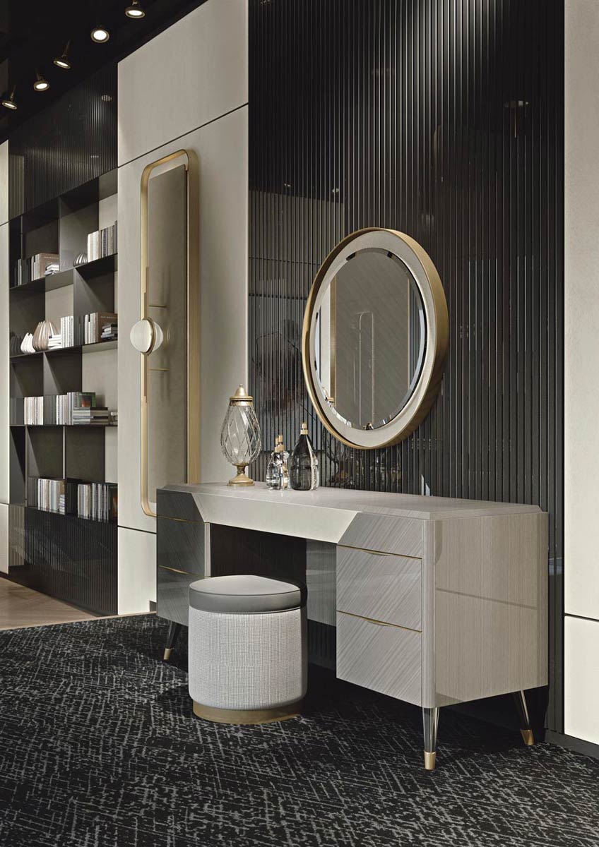 Sunshine-mirror-room